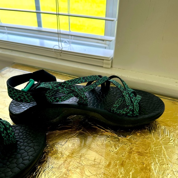 EUC Chaco Sandals US 9 - Picture 8 of 8